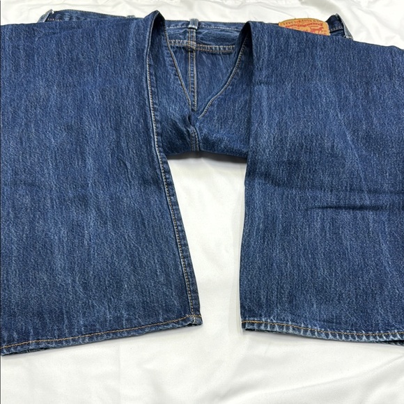 Levi's 501 Button-Fly Blue Men's Jeans - Picture 4 of 7